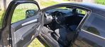 Opel Astra III GTC 1.9 CDTI - 8