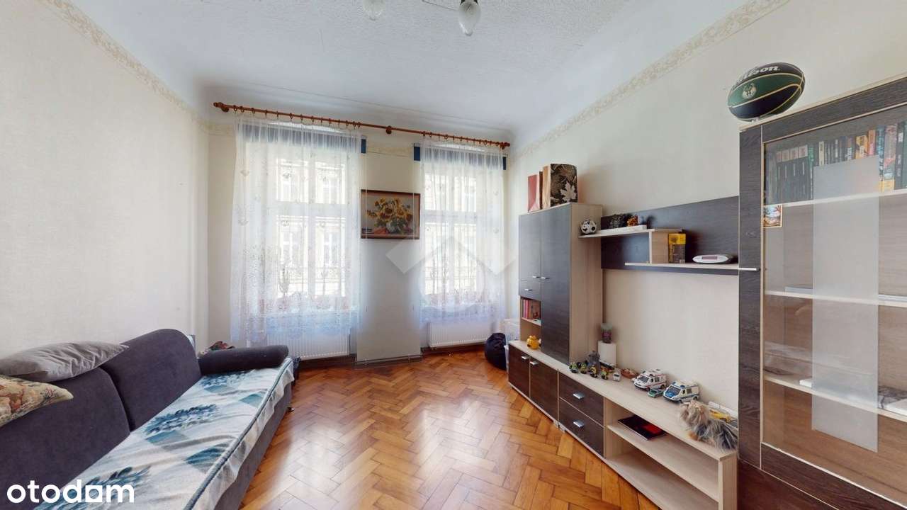 4 pokoje | Dwustronne | 1 piętro | Balkon-9