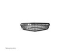 Grila radiator Mercedes Clasa C (W204), 03.2007-03.2011 Model Classic / Elegance, crom/gri, 2048800083,507005 - 1