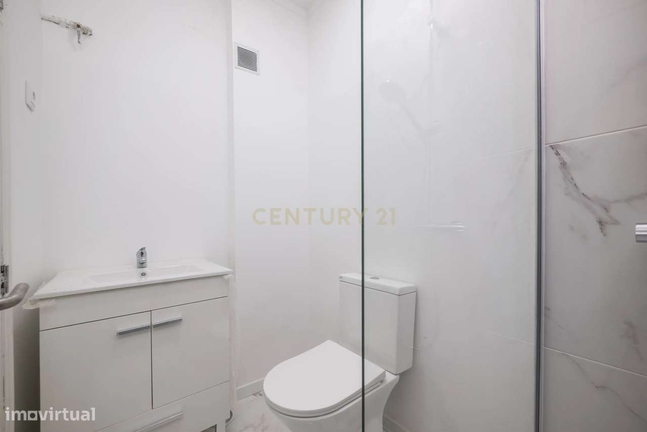 Apartamento para venda na rua de aveiro - 3 Quartos e 3 WC-7