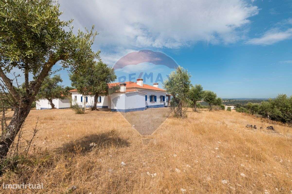 Quinta T2 para venda-40