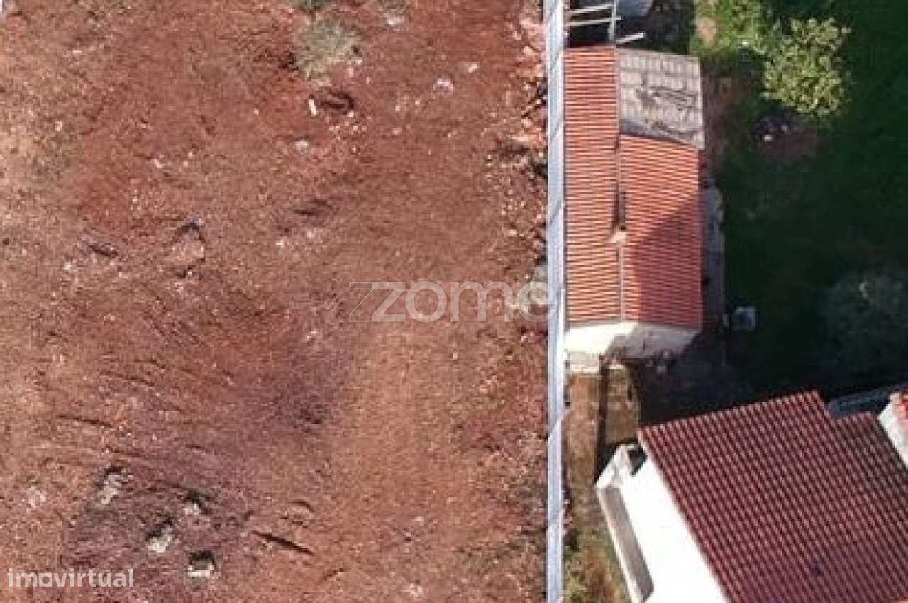 Excelente TERRENO com Licença de Construção p/ 3 Moradias - Grande imagem: 5/11