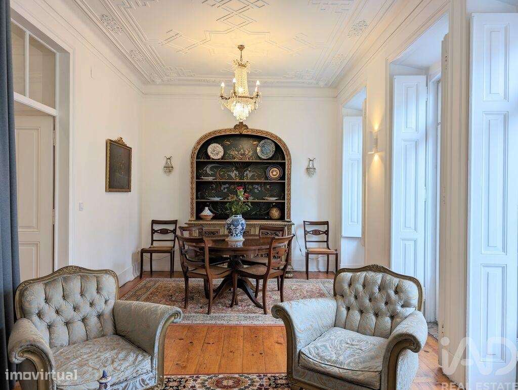 Apartamento T2 em Santo António - Grande imagem: 4/26