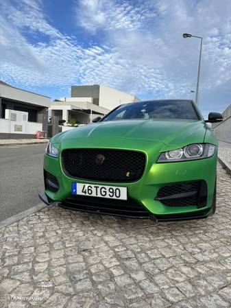 Jaguar XF 2.0 D R-Sport - 13