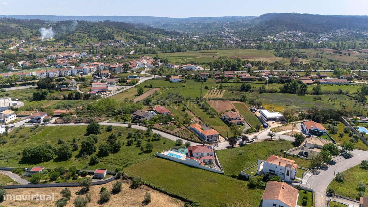 Terreno Urbano com 587 m² para Construção em Pombal – Zona em Crescime-15