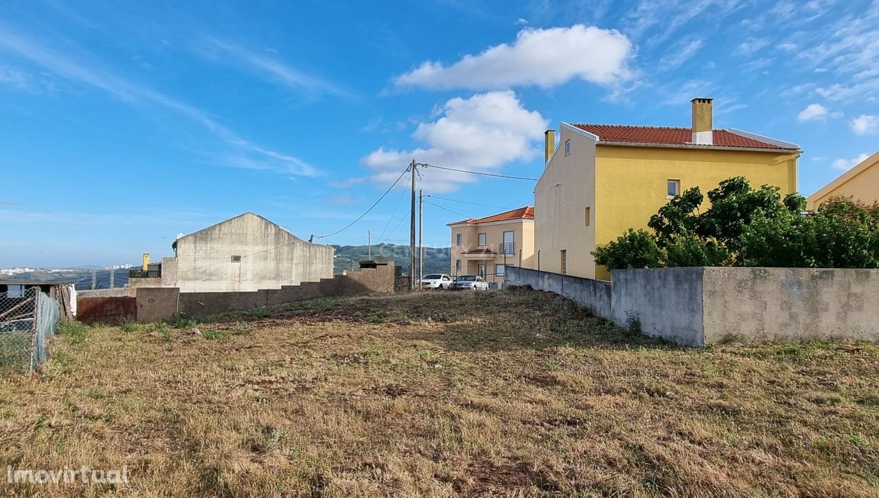 Lote de Terreno Urbano para Construção em Loures