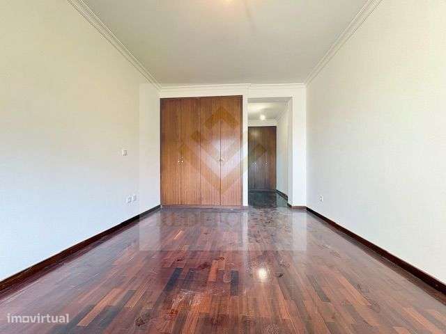 Apartamento T2 em São João de Ver-18