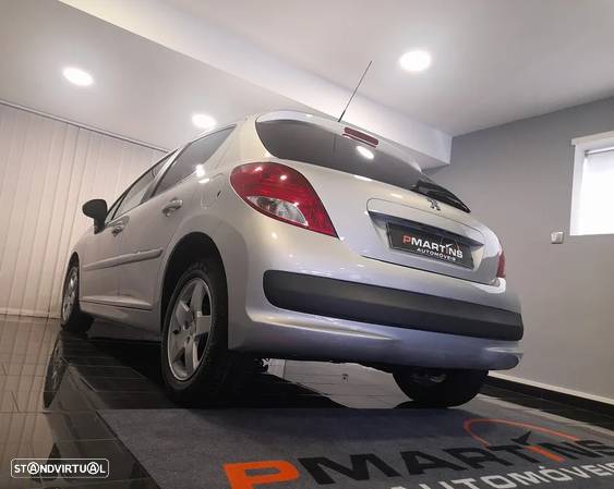 Peugeot 207 1.4 HDi Trendy - 20