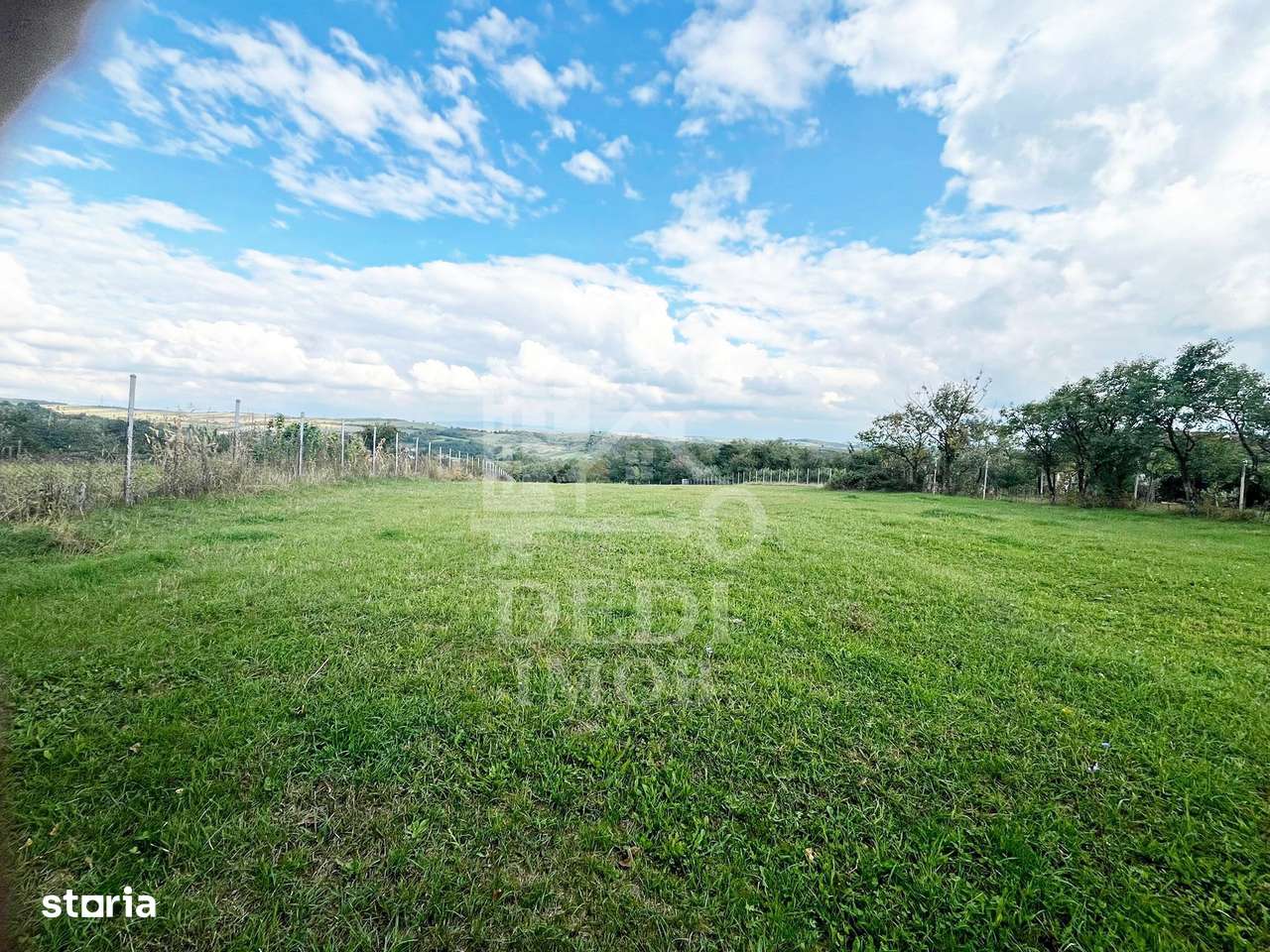 Casa de vanzare si teren de 3000mp in satul Calea Mare, Bihor-4