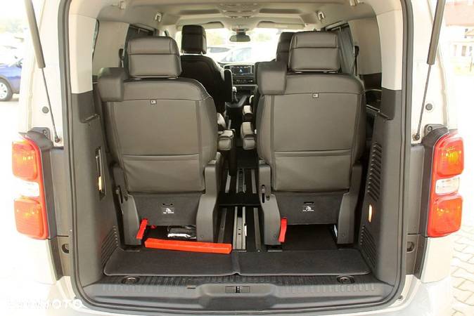 Peugeot Traveller 2.0 BlueHDi Standard Business Vip - 16