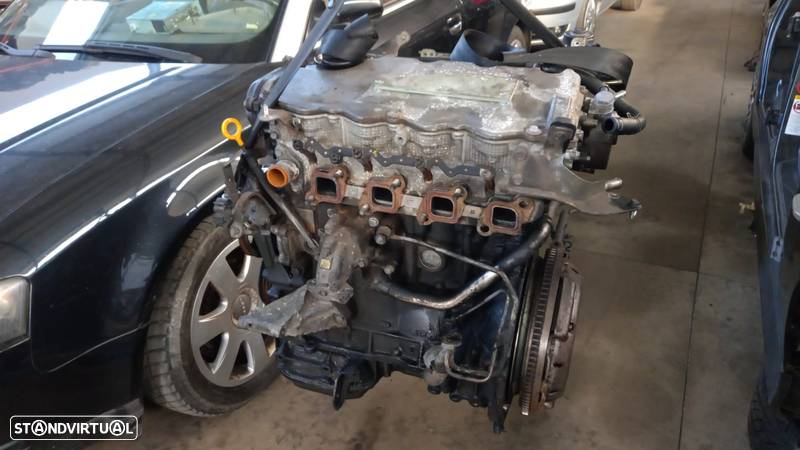 Motor Nissan Almera N16 2.2DI YD22DDT - 2