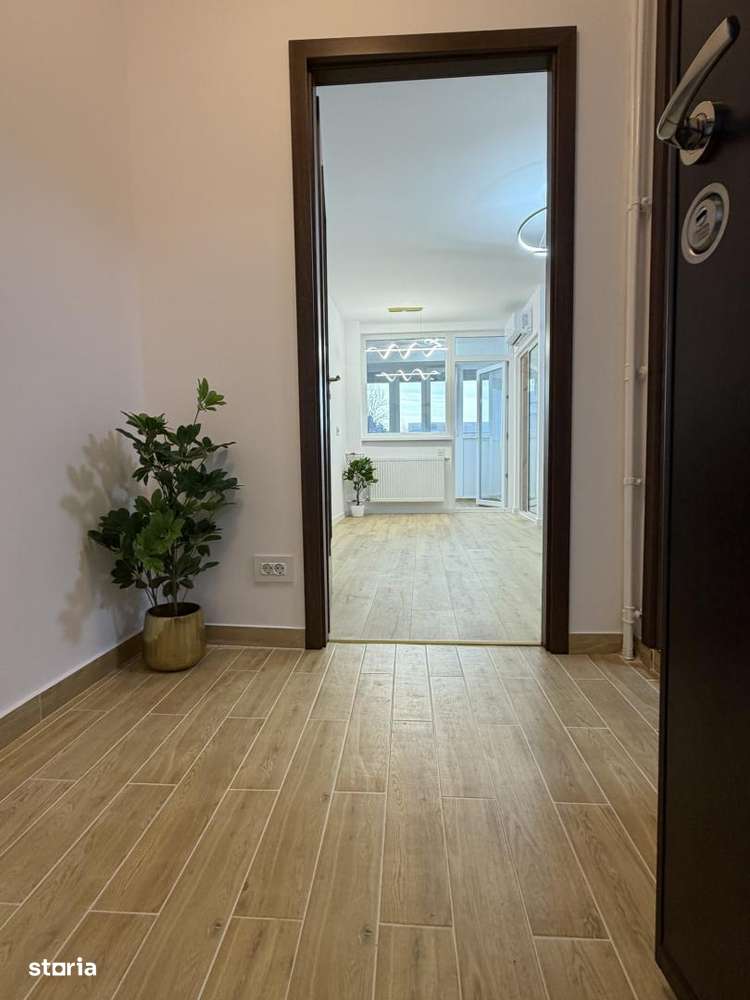 Vanzare Garsoniera LA CHEIE Totul Nou Lujerului Militari - Imagine principală: 5/10