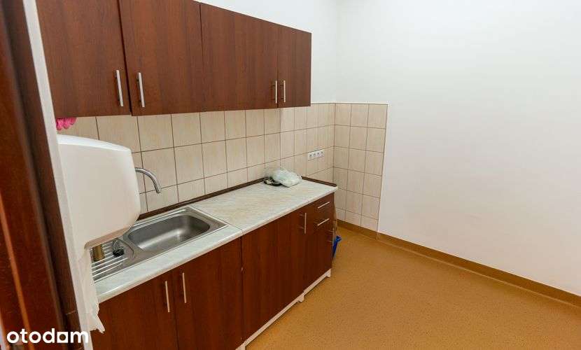 181 m2, Klimatyzacja, CO z sieci, ul. Św. Pawła 4A-12