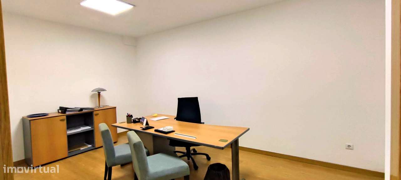 Loja em Matosinhos Sul - Grande imagem: 4/7