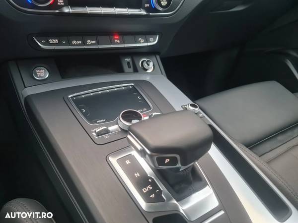 Audi Q5 40 TDI quattro S tronic sport - 19