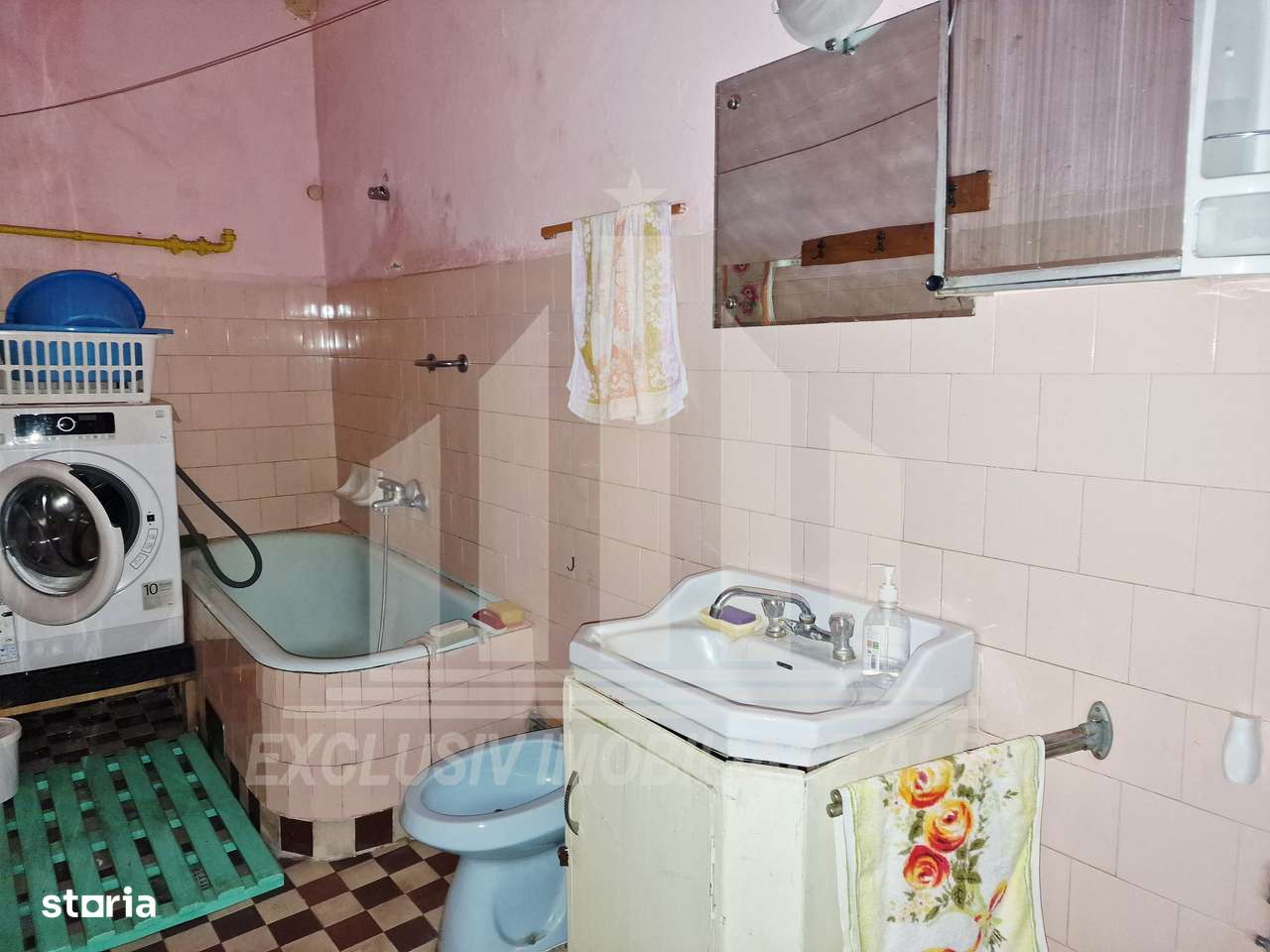 Casa pozitie ultracentrla in Alba Iulia-7