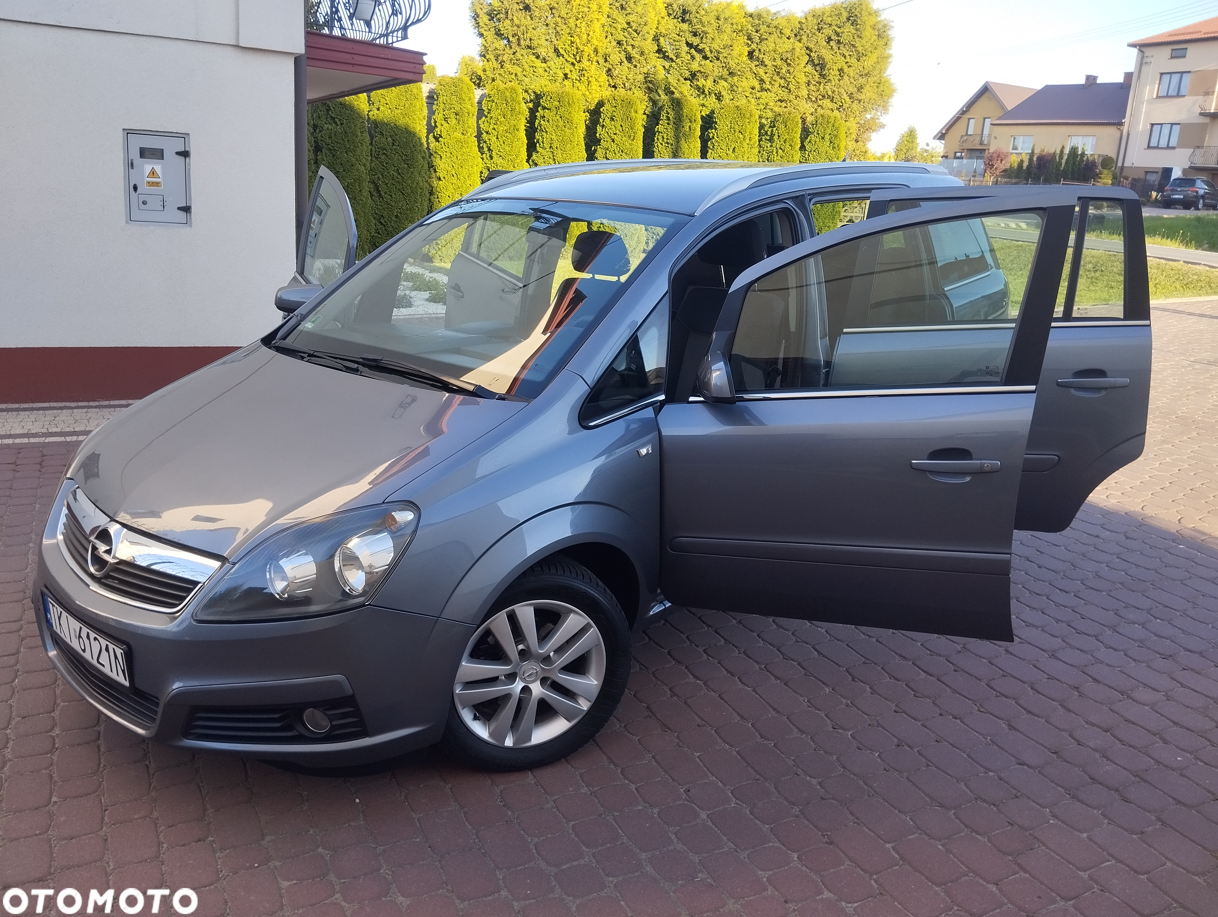 Opel Zafira 1.6 Elegance - 10