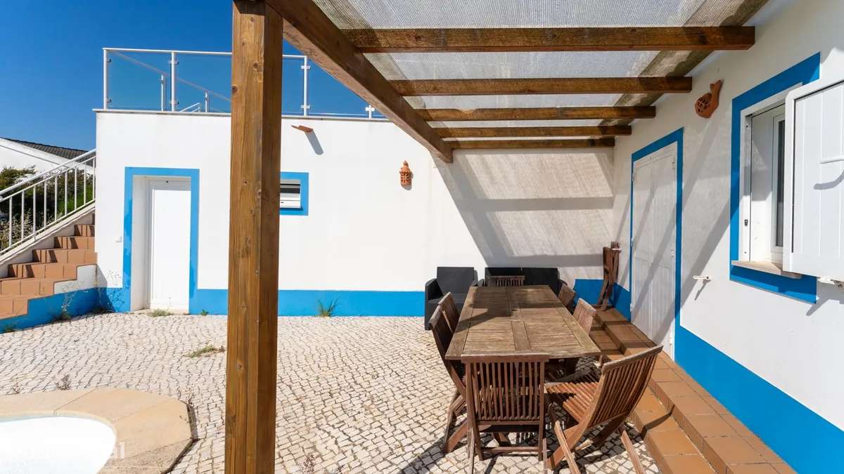 Moradia T3 com piscina-15