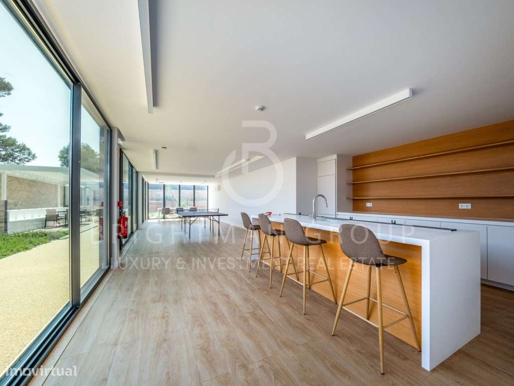 Apartamento T4 com jardim privativa, em Carcavelos-44