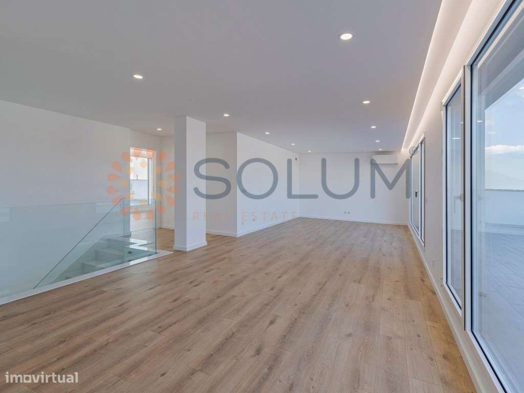 Duplex T4 novo - Portas da Cidade - Montijo-20