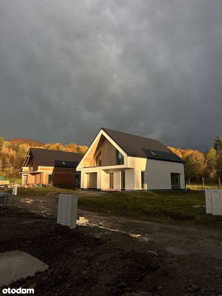 Nowoczesny dom 4 pokoje z garażem w otoczeniu lasu - Pełny obrazek: 5/19