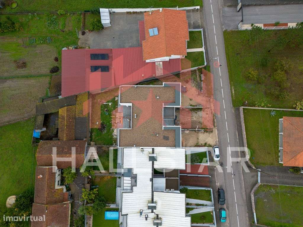 Moradia T3+1 Geminada / Em Construção / Leiria-30