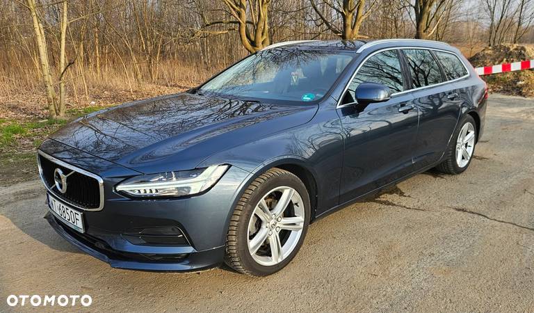 Volvo V90 D3 Geartronic Momentum Pro - 1