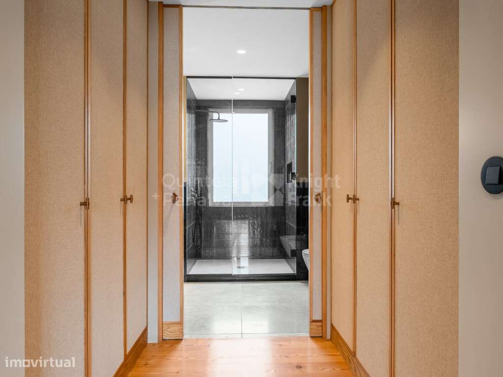 Apartamento T4 com terraço privativo nas Avenidas novas, Lisboa-22