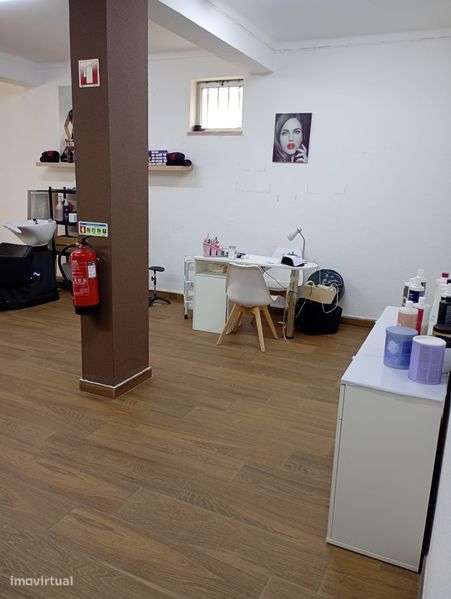 Trespasse/Venda Salão Cabeleireiro - Grande imagem: 4/11