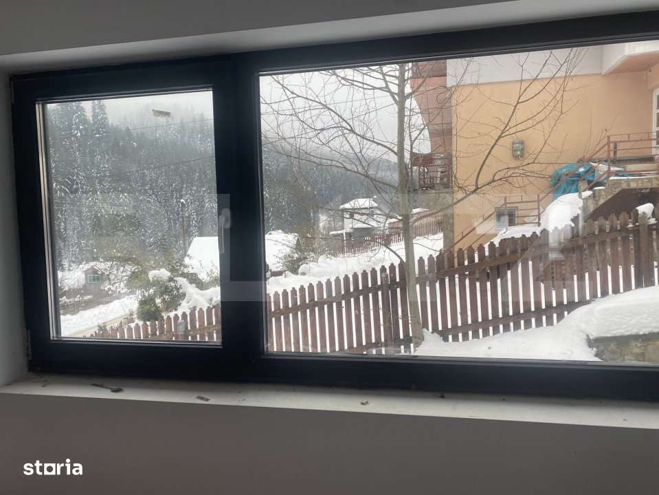 Casa de vanzare, 4 camere, 308 mp, in Vatra Dornei - Imagine principală: 4/9