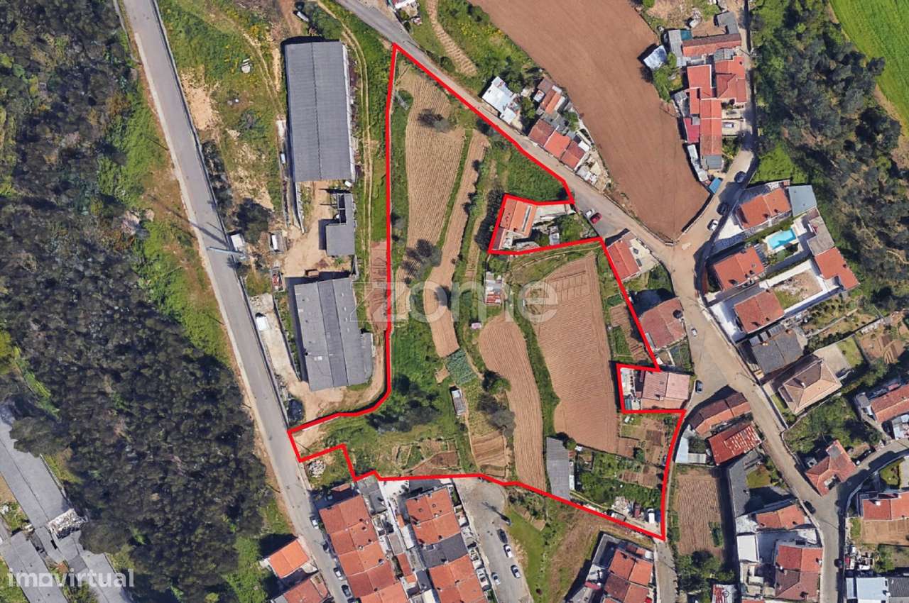 TERRENO DE 8700m2 COM CAPACIDADE CONSTRUTIVA EM ALFENA, VALONGO - Grande imagem: 1/9