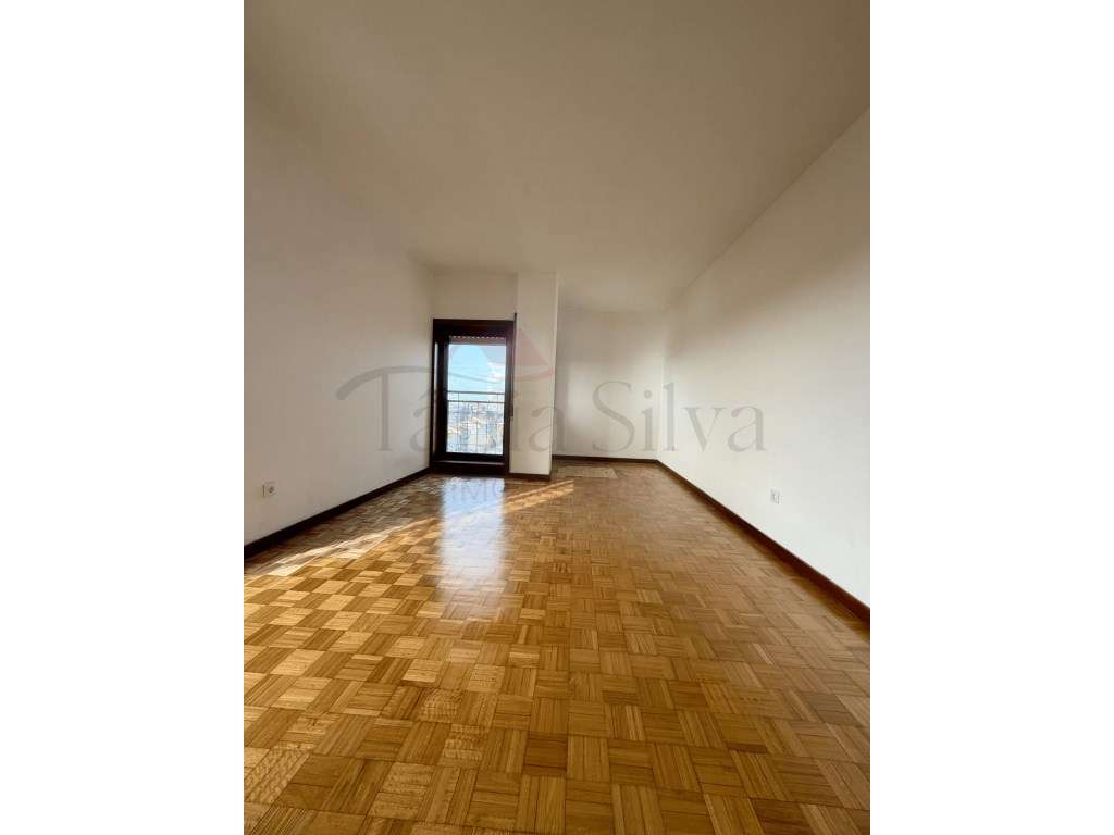 Apartamento T2 Mafamude e Vilar do Paraíso - Vila Nova de Gaia-5