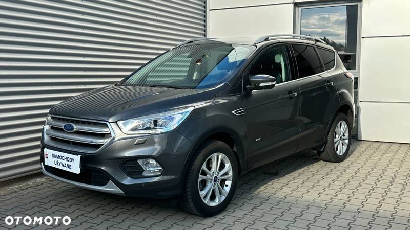 Ford Kuga - 2