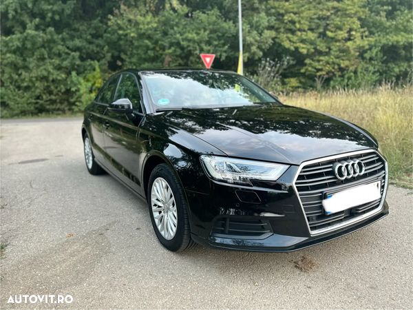 Audi A3 2.0 TDI S tronic Basic - 1