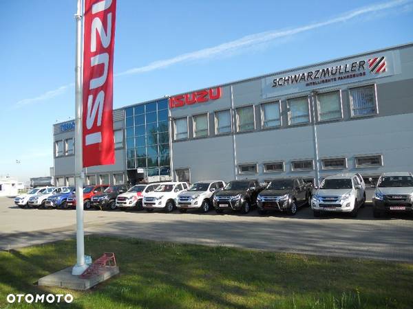 ISUZU D-max ZAŚLEPKA ramki drzwi - 4