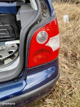 P LAMPA TYLNA VW POLO 9N OKULAR EUROPA 5 drz - 3