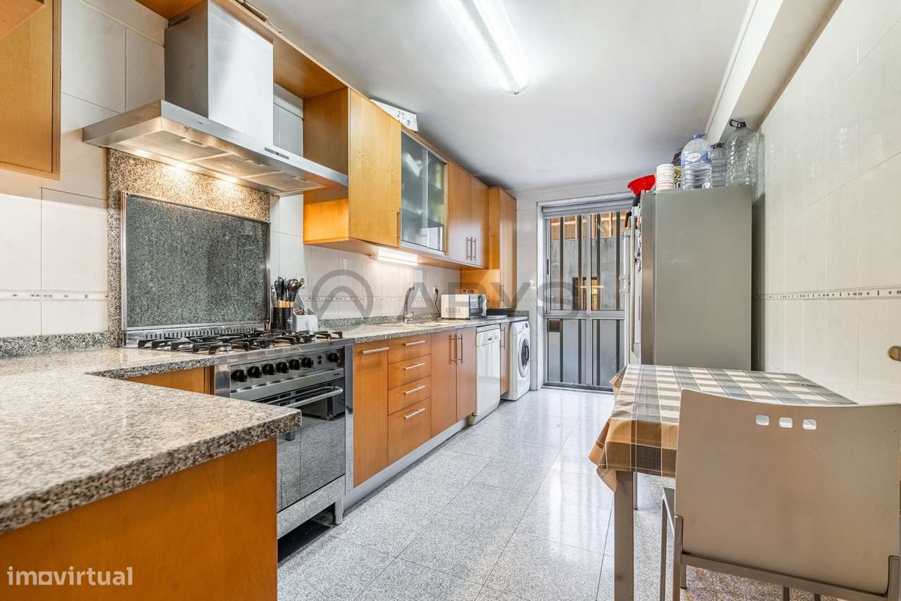 Apartamento T3 Espaçoso e Central em S. Vítor. - Grande imagem: 3/22