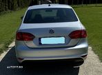 Volkswagen Jetta 1.6 TDI CR DPF Comfortline - 3