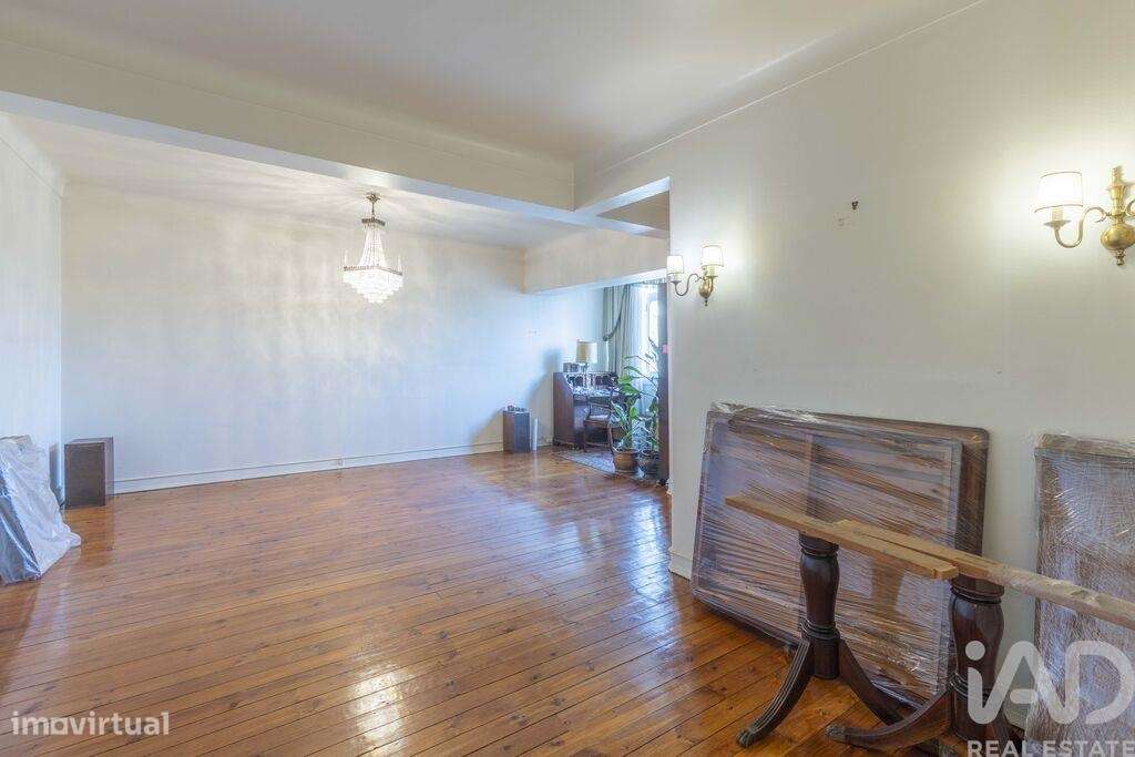 Apartamento T4 em Areeiro de 118 m2 - Grande imagem: 5/26