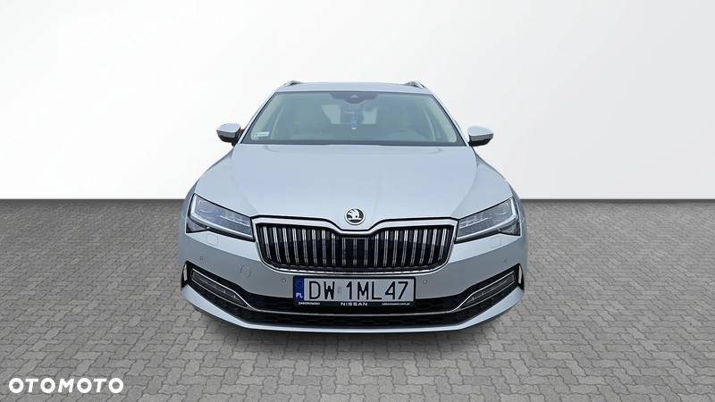 Skoda Superb 2.0 TDI SCR Style DSG - 8