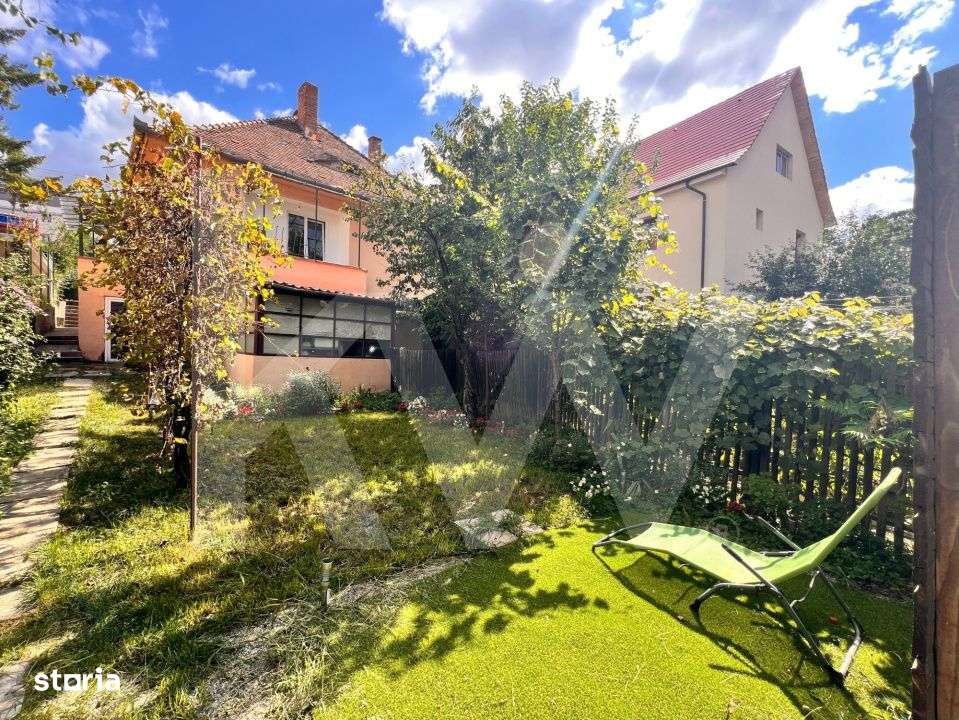 Casa pe un singur nivel cu 3 camere+pivnita. Pod si curte-Zona Sub Ari - Imagine principală: 3/19