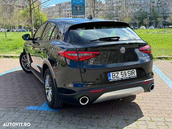 Alfa Romeo Stelvio 2.2 Diesel 16V AT8 Super - 17