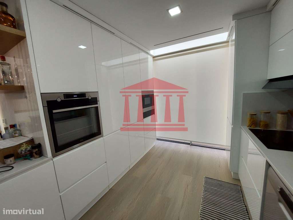 APARTAMENTO T3 C/ GARAGEM-6