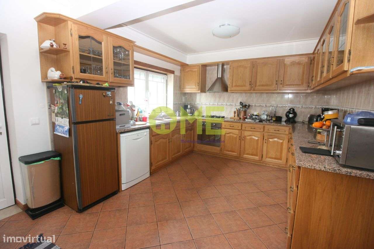 Moradia T6 perto da cidade de Ourém - Grande imagem: 5/18