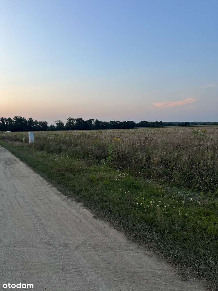 Działka, 1 100 m², Uraz-3