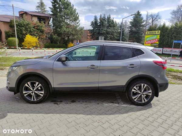 Nissan Qashqai 1.2 DIG-T N-Connecta EU6 - 4