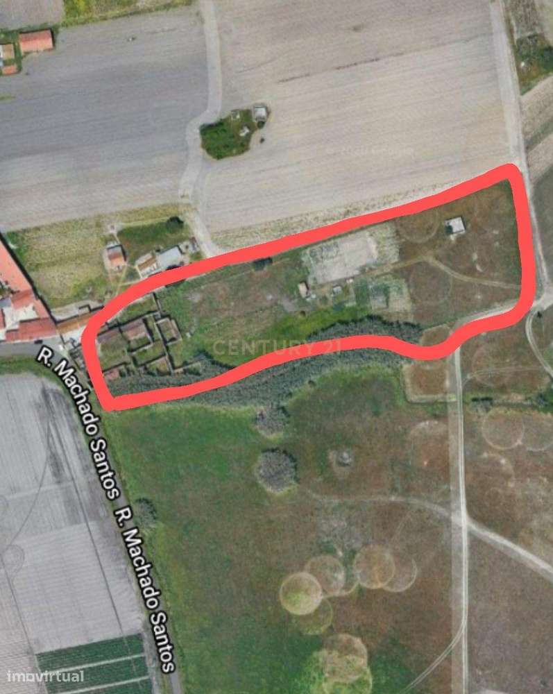 Terreno urbano misto com 13.120 m2 com aprovação para construção (60%) - Grande imagem: 4/21