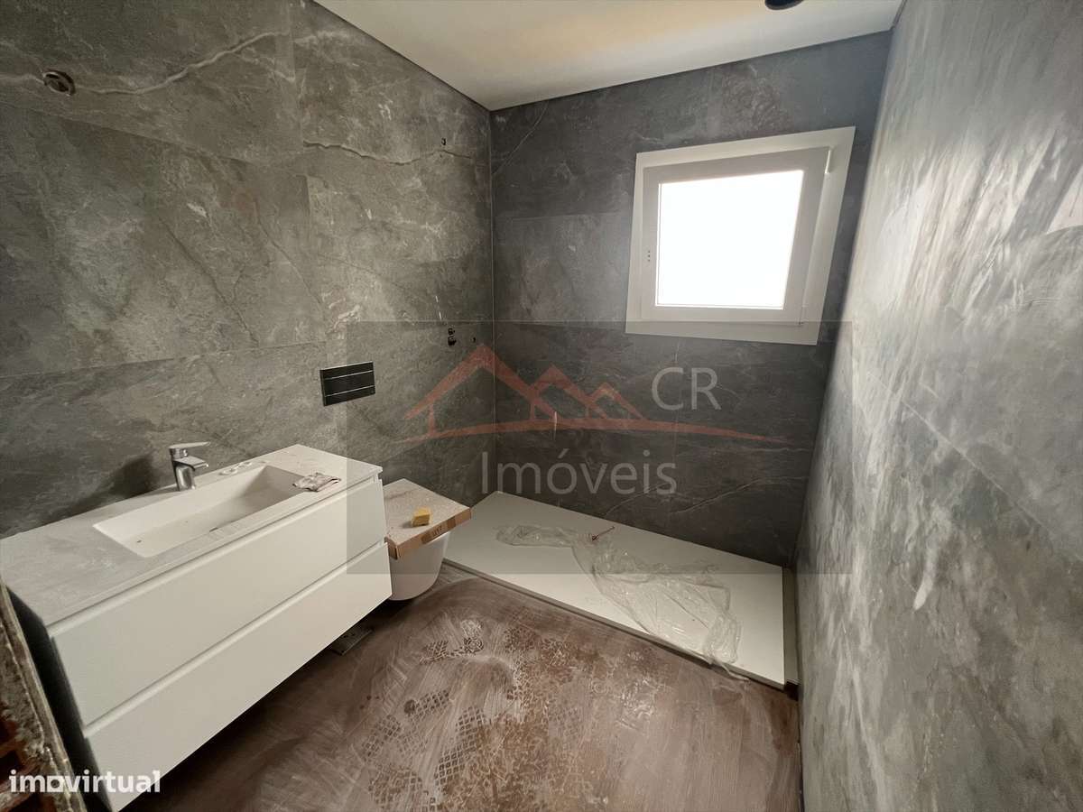 Moradia Isolada Térrea V3 com Piscina -  Quinta do Anjo-19
