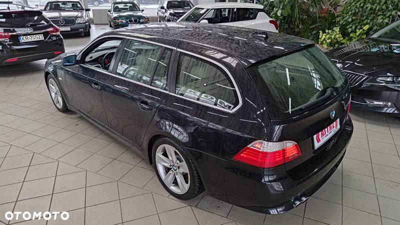 BMW Seria 5 535d Touring - 4