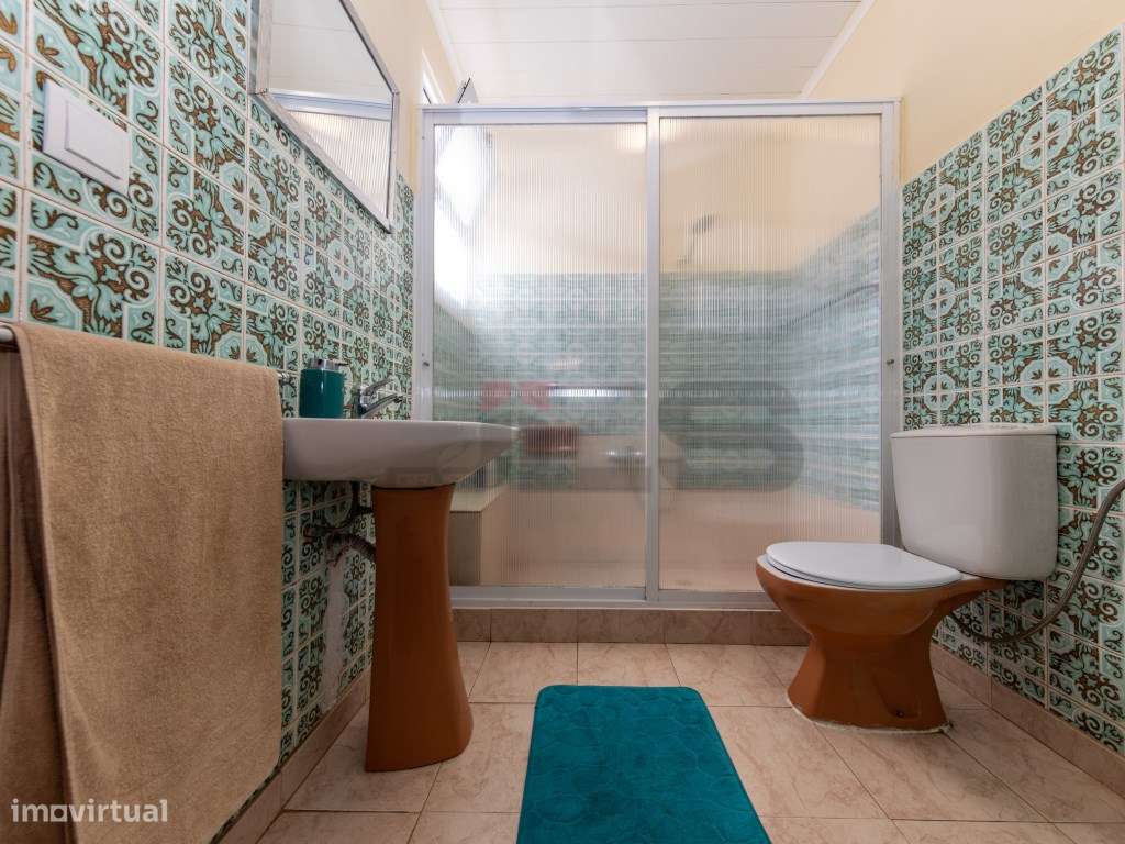 Moradia T3 com Terreno de 1.180 m² - Potencial de Investimento nos ...-16